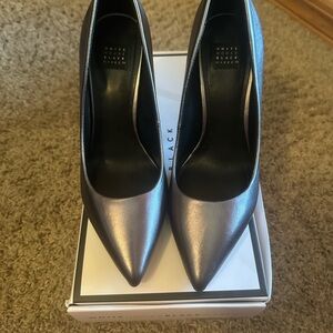 White House Black Market Olivia Gunmetal Pumps